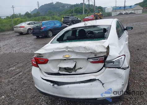 2018 Chevrolet Malibu Lt z USA, uszkodzony, nr VIN 1G1ZD5ST1JF145717